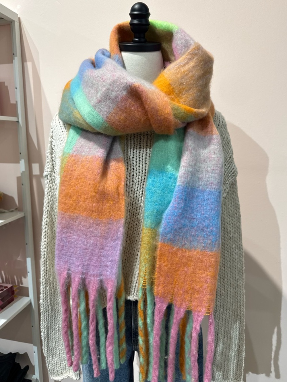 NWT Park and Buzz Layer Up Cozy Plaid Blanket Scarf